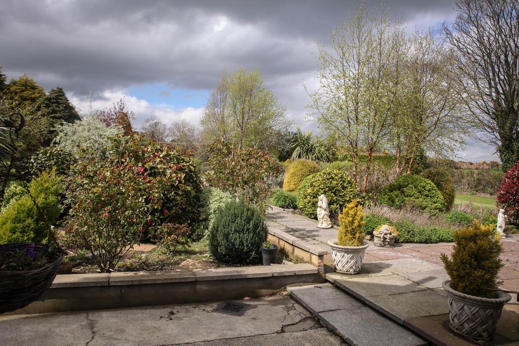 The Briers Bed and Breakfast Newcastle  Buitenkant foto